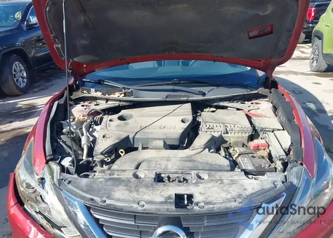 2016 Nissan Altima 2.5 S z USA, uszkodzony, nr VIN 1N4AL3AP9GC117843